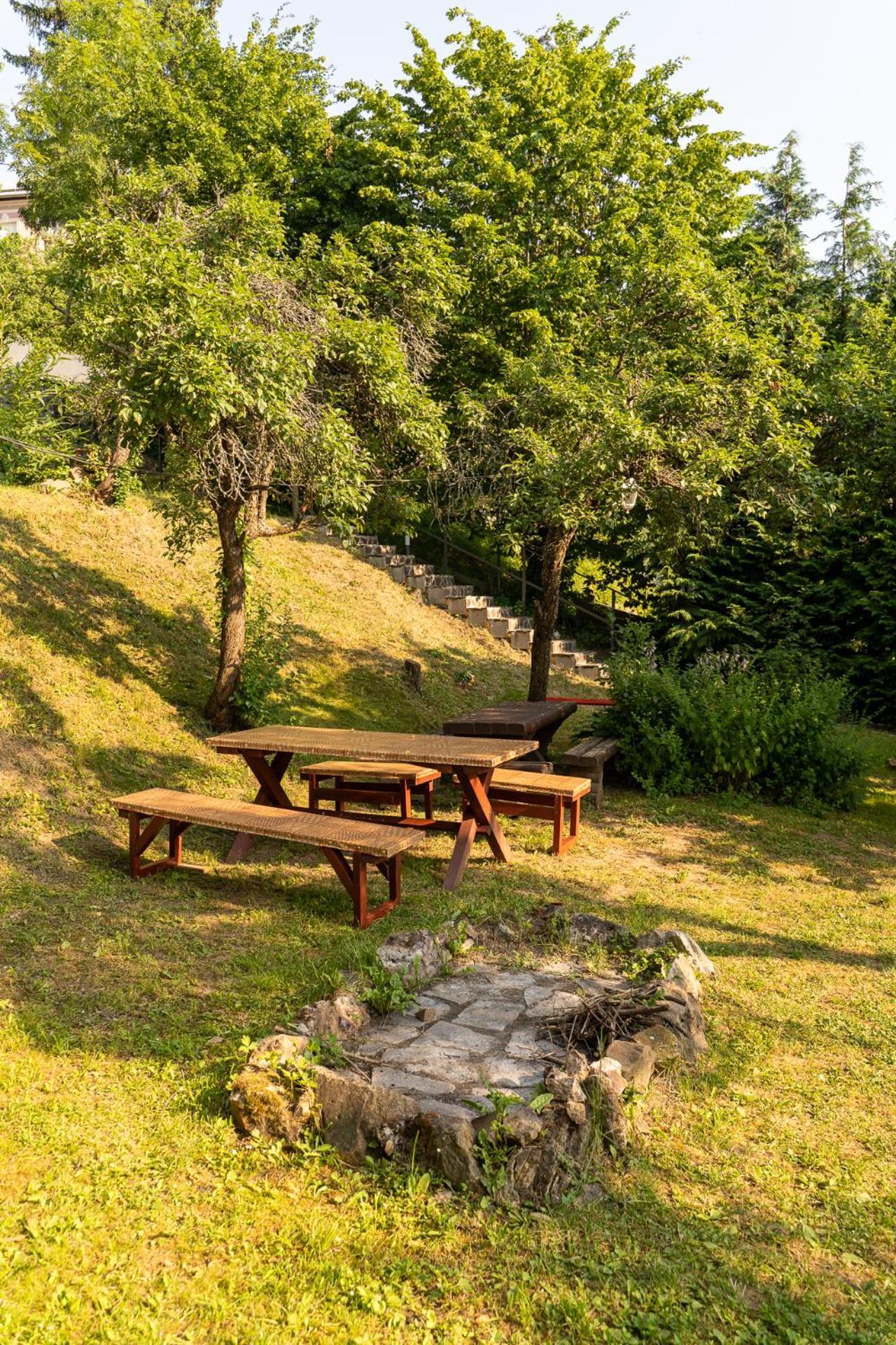 Penzion Prijemny Oddych Banská Štiavnica Exterior foto